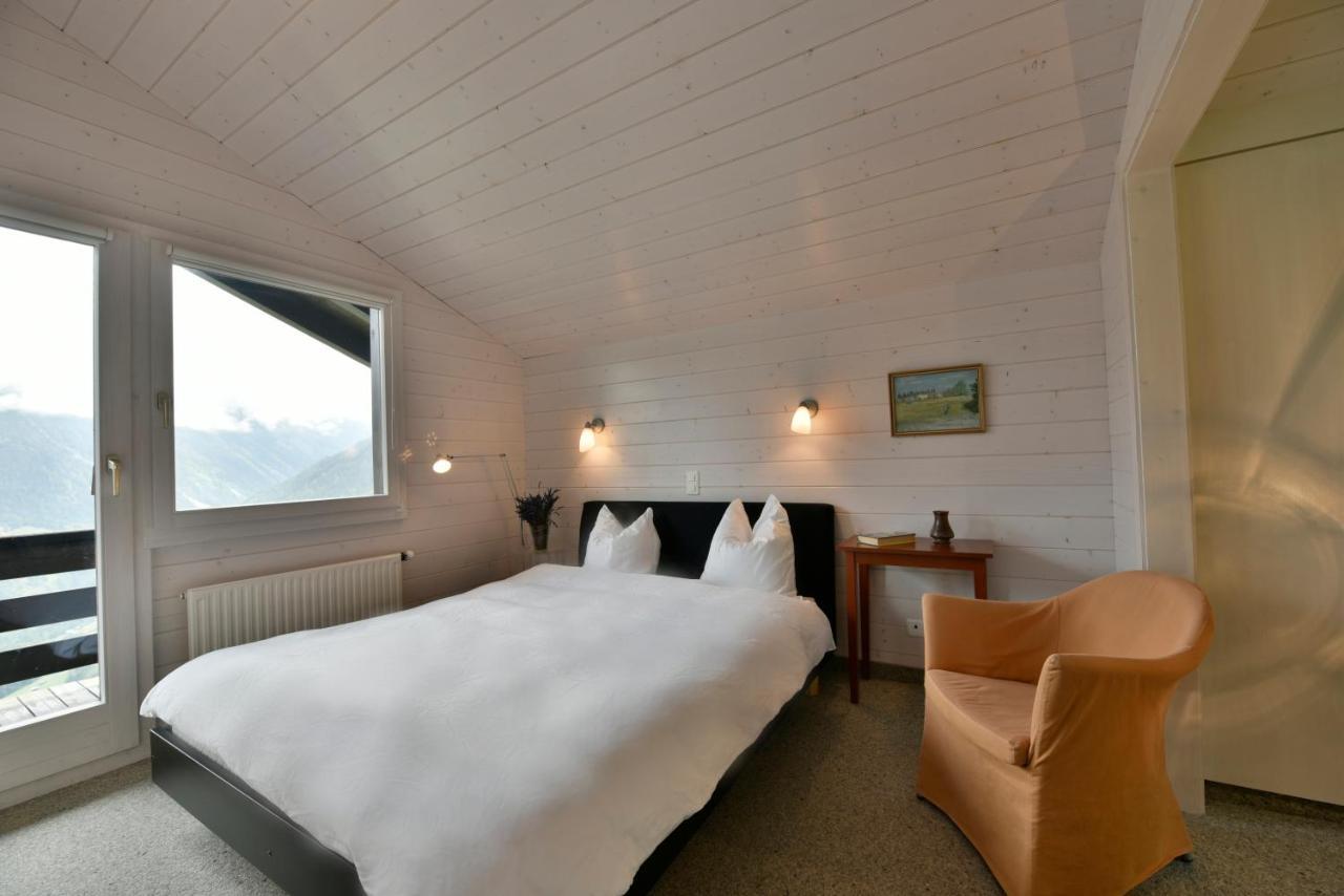 Chalet Mousseron Villa กรีเมนทซ์ ภายนอก รูปภาพ