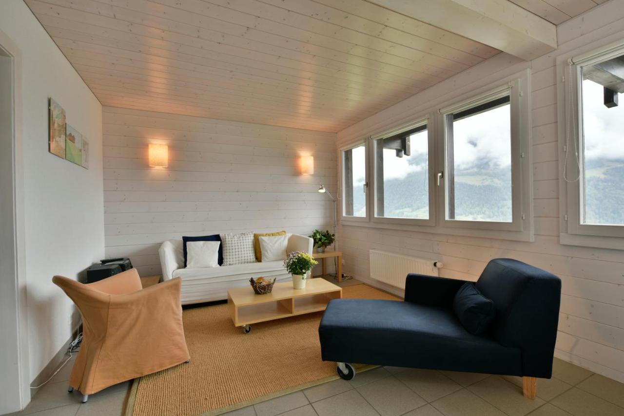 Chalet Mousseron Villa กรีเมนทซ์ ภายนอก รูปภาพ